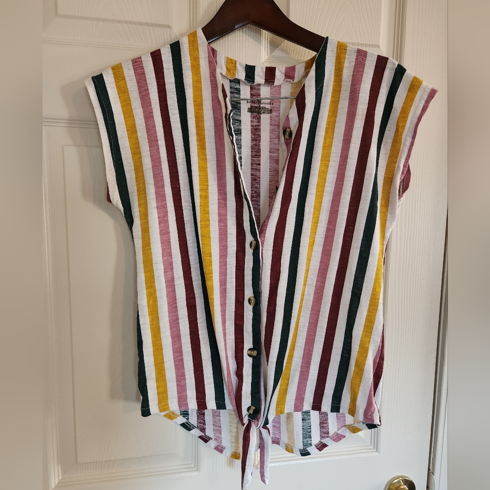 Bobbie Brooks top